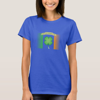 Happy St. Patrick's Day (Vierblättriges Kleeblatt) T-Shirt