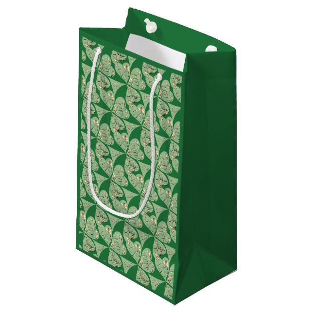 "Happy St. Patrick's"-Kleeblatts Kleine Geschenktüte (Vorderseite Schrägansicht)