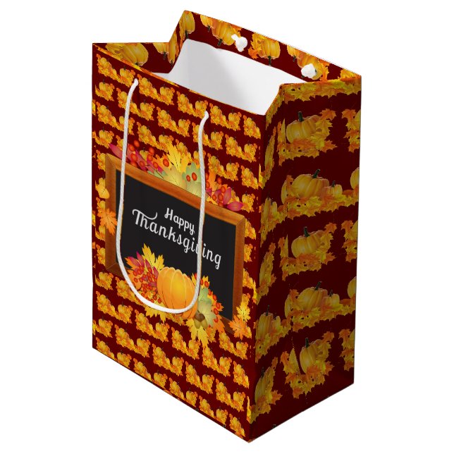 Happy Thanksgiving Mittlere Geschenktüte (Vorderseite Schrägansicht)