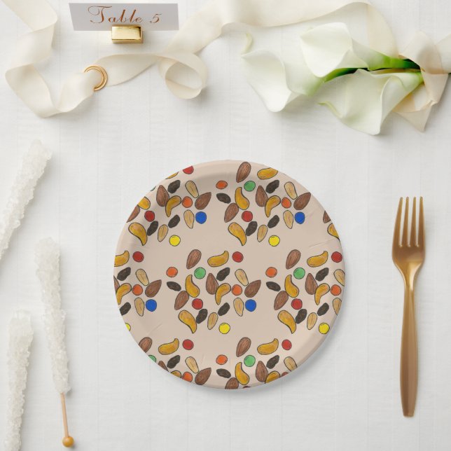 Happy Trails Camping Wandern im Val Piora Pappteller (Hochzeit)