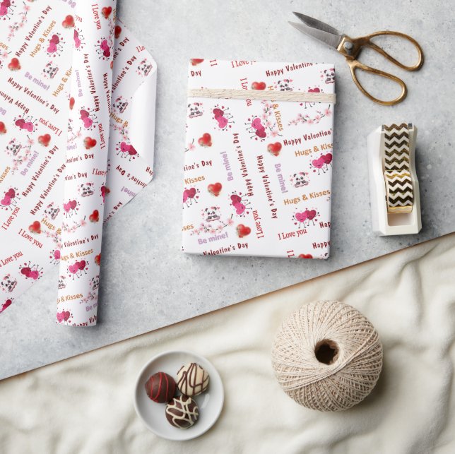 Happy Valentine's Day Wrapping Paper Couple Hearts Geschenkpapier (Kunsthandwerk)