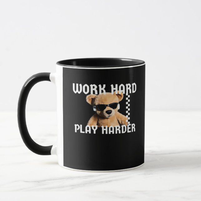 Hard Play - Teddy Bären Classic Tasse (Links)