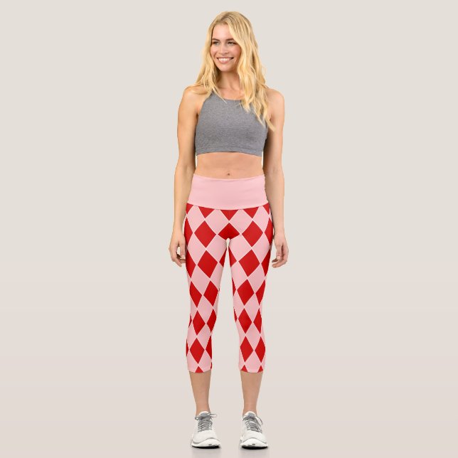 Harlequin-Rosa-Jester Capri Leggings (Vorderseite)