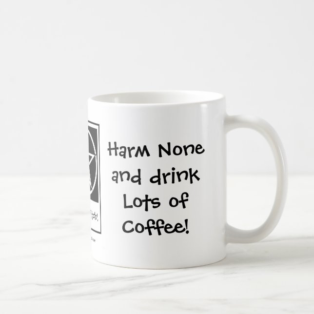 Harm Keine & trinken viel Kaffee! Cheeky Hexe Tass Kaffeetasse (Rechts)