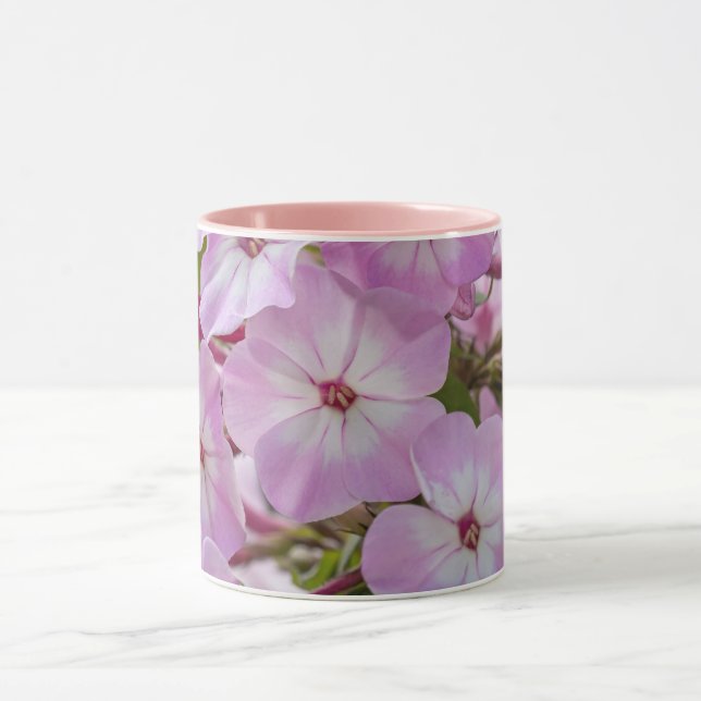 Harmony of Spring: Pink Phlox Botanical Print Tasse (Zentrum)