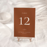 HARMONY Terracotta Wedding Tischnummer Card<br><div class="desc">HARMONIE | Terracotta Rust Orange Moderne Minimalistische, Hochzeitskarte Tischnummer. Bitte beachten Sie, dass die Tischnummern nummeriert und einzeln in Ihren Warenkorb aufgenommen werden müssen.</div>