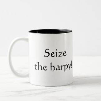 Harpy Diem Tasse