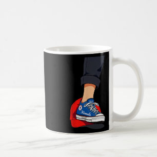 Harris Blue Stepping auf Red Mega Hat Kaffeetasse