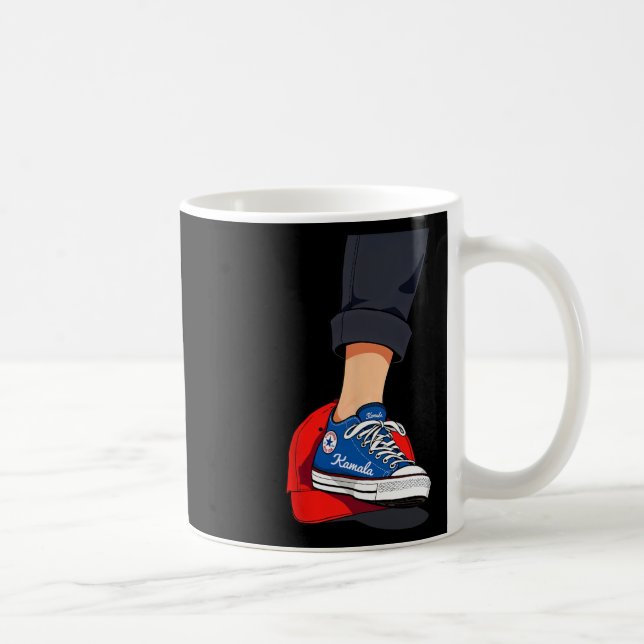 Harris Blue Stepping auf Red Mega Hat Kaffeetasse (Rechts)