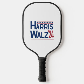 Harris und Walz 2024-Wahlparade Pickleball Schläger