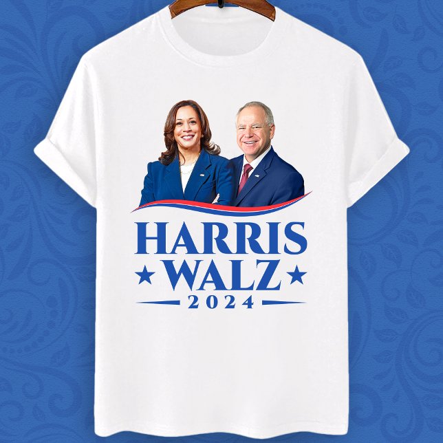 Harris Walz Foto zur Wahl 2024 T-Shirt (Von Creator hochgeladen)