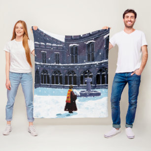 HARRY POTTER™ & Hedwig im HOGWARTS™-Hof Fleecedecke