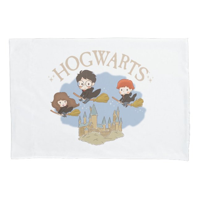 HARRY POTTER™, Hermione & Ron Fly Over HOGWARTS™ Kissenbezug (Vorderseite)