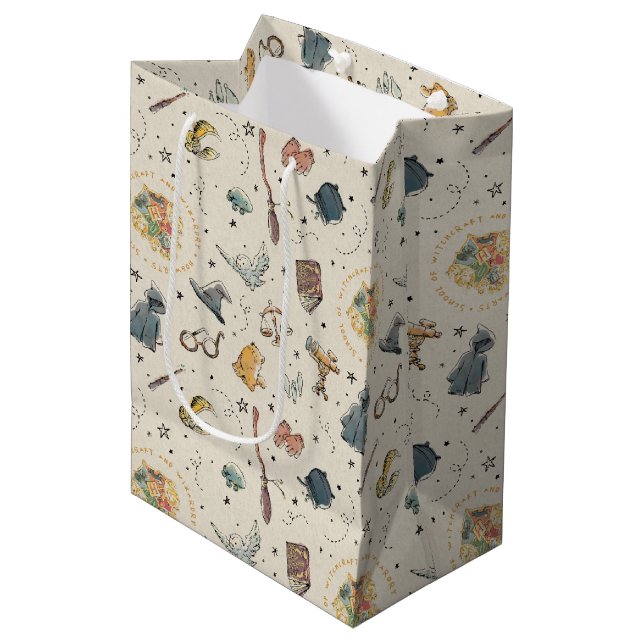 Harry Potter Icons Pattern - Baby Dusche Mittlere Geschenktüte (Vorderseite Schrägansicht)