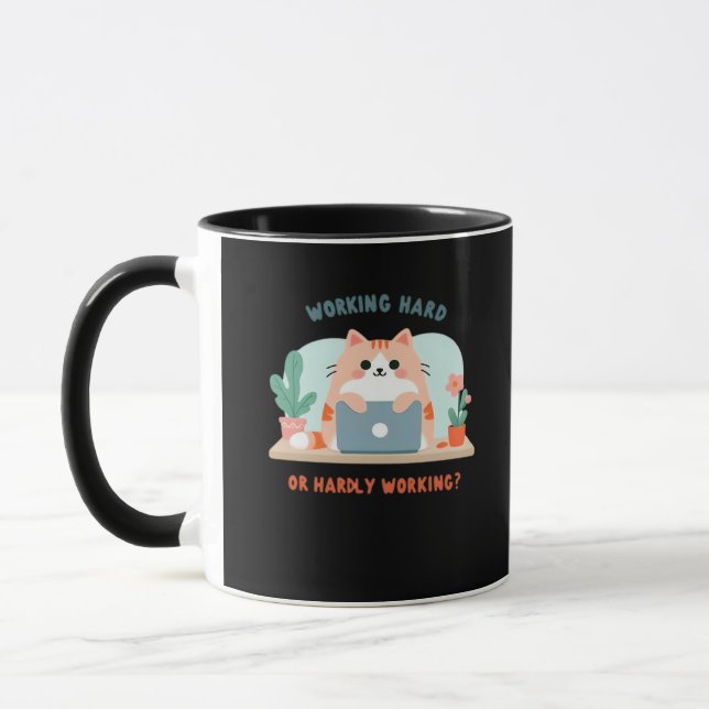 hart arbeiten oder kaum arbeiten lustige Meme Tasse (Links)