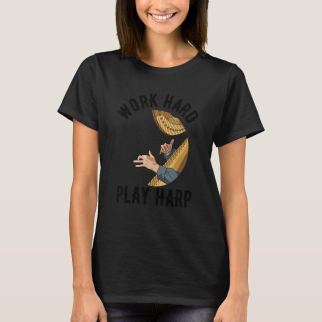 harte Harfenpuppe für einen Harp-Player T-Shirt (Vorderseite)