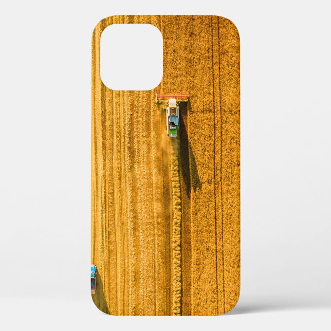 Harvester-Maschine im Feld. Harfen kombinieren Case-Mate iPhone Hülle (Rückseite)
