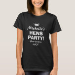 Hasen Party Nacht zum Shirt für Mädchen Nacht out<br><div class="desc">Personalisiert rosa hen Party Nacht in Shirts für Braut zu sein und Brautmädchen. T-Shirts mit Namen, Ort und Datum inklusive kleiner Prinzessin-Krone. Fun Typografie Vorlage für Junggeselinnen-Abschied / Mädchen Nacht out / Girls Wochenende / Brautparty / Hochzeitsgag Party. Machen Sie sich ein für die Crew und Begleitung der Brautmannschaft. Anpassbare...</div>