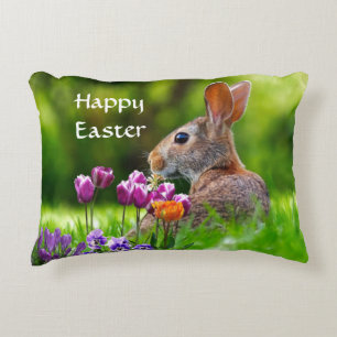 Hasen und Tulpen Frohe Ostern  Dekokissen