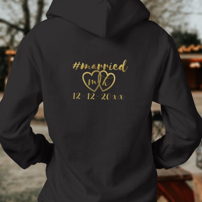 Hashtag Sweat - shirt à capuche de lune de miel po (Add your initials and wedding date to the Hashtag Married Honeymoon Hoodie)