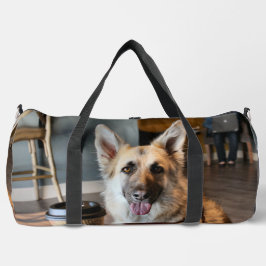 Hast du dir etwas besorgt? duffle bag