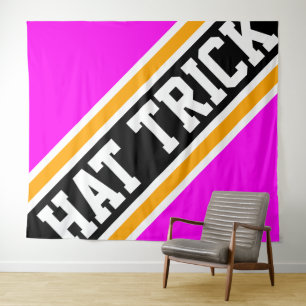 HAT TRICK Hellrosa Schwarz Gelb Hockey Streifen Wandteppich