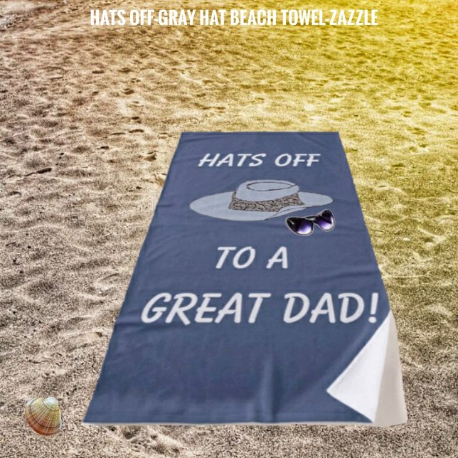 Hats Off-Gray Hat Strandtuch (Von Creator hochgeladen)