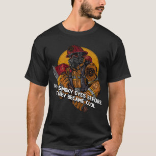 Hatte Smoky Eyes, bevor sie Cooler Feuerwehrmann w T-Shirt