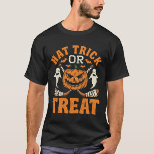Hattrick oder Treat Eishockeyspieler Halloween-Kos T-Shirt