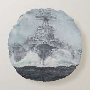 Haubenköpfe für Bismarck 23rdMay 1941. 2014 Rundes Kissen