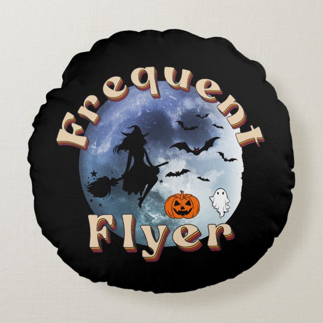 Häufiger Flyer Halloween Rotzspieß Broomstick Rundes Kissen (Vorderseite)
