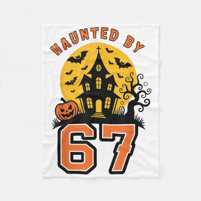 Haunted 67 Meme Six Seven 6-7 Funny Internet Joke  Fleecedecke (Vorderseite)