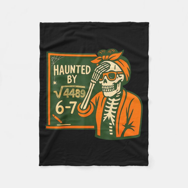 Haunted By 6-7 Funny Teacher 6 7 Skeleton Square R Fleecedecke (Vorderseite)