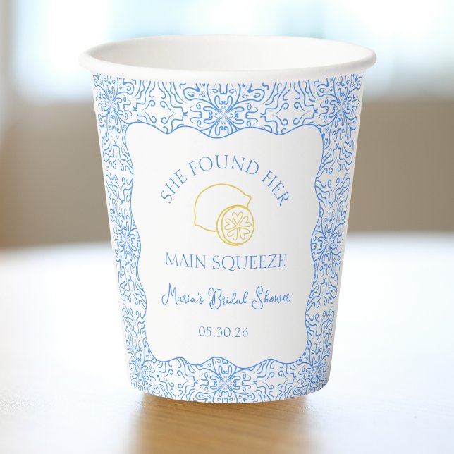 Hauptpresse Lemon & Blue Tiles Brautparty Pappbecher (Add a refreshing touch to your bridal shower with these beautifully designed lemon-themed cups)