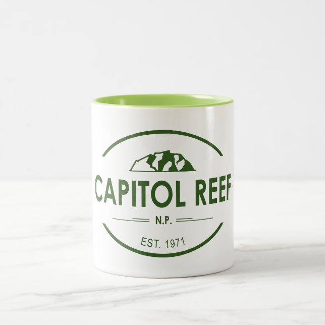 Hauptstadt Reef Nationalpark Zweifarbige Tasse (Mittel)