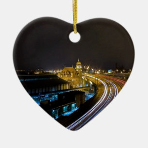 Hauptstraßen-Station RVA Keramikornament