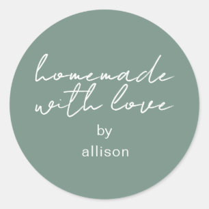 Hausgemacht mit Liebe Personalisiert Dusty Green G Runder Aufkleber