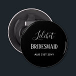 HAUSHALTSBREITE Brautparty gibt Schwarz-weißen Ges Flaschenöffner<br><div class="desc">Fügen Sie drei Textzeilen zu diesem modernen Brautparty Hochzeitsgeschenk hinzu. Einfach schwarz-weiß für einen klassischen Look. Geeignet für JEDES Mitglied Ihres Brautparty,  dh Brautjungfrau,  Trauzeugin,  Blume Mädchen,  Mutter von Brautbäumen,  Trauzeuge,  Trauzeugen,  Vaterbride oder Bräutigam.</div>