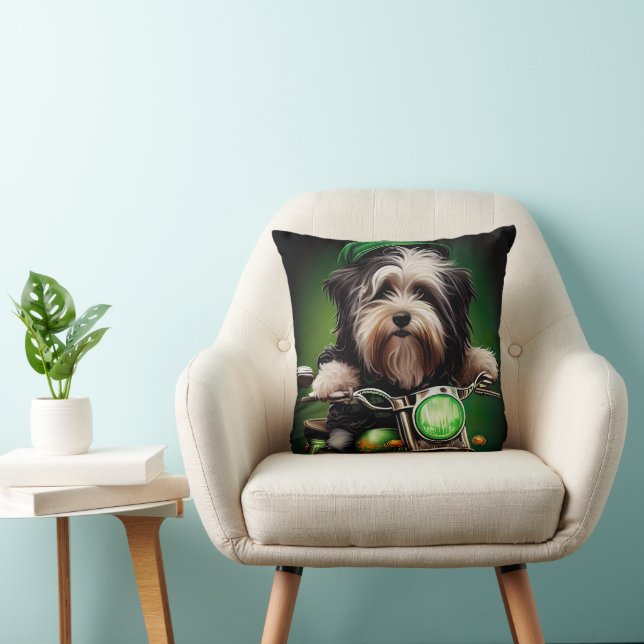 Havanese Dog Driving Bike St. Patrick's Day Kissen (Stuhl )