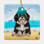 Havanese Dog on Beach Keramikornament<br><div class="desc">Ein niedlicher Hund am Strand ist eine Geschenkidee für jemanden, der diese Hundezucht Liebe.</div>