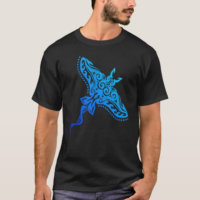 Hawaiianische Stämme Stingray Tattoo Polynesischer T-Shirt (Vorderseite)