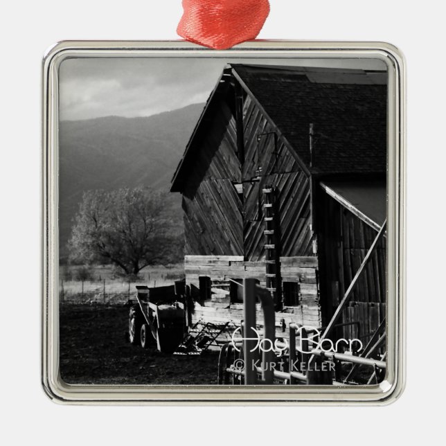 Hay Barn Silbernes Ornament (Vorne)