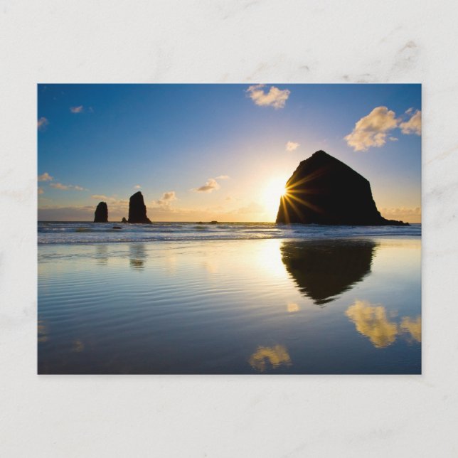 Haystack Rock Sunset - Cannon Beach, Oregon Postkarte (Vorderseite)