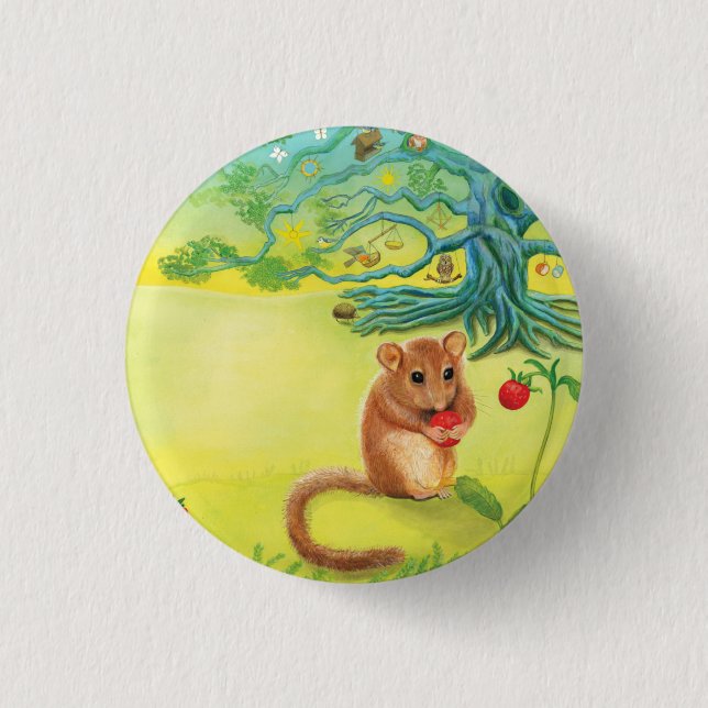 Hazel Dormouse Eating Wild Strawberry Button (Vorderseite)