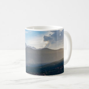 Hazy Pikes Peak Sunset Classic Tasse