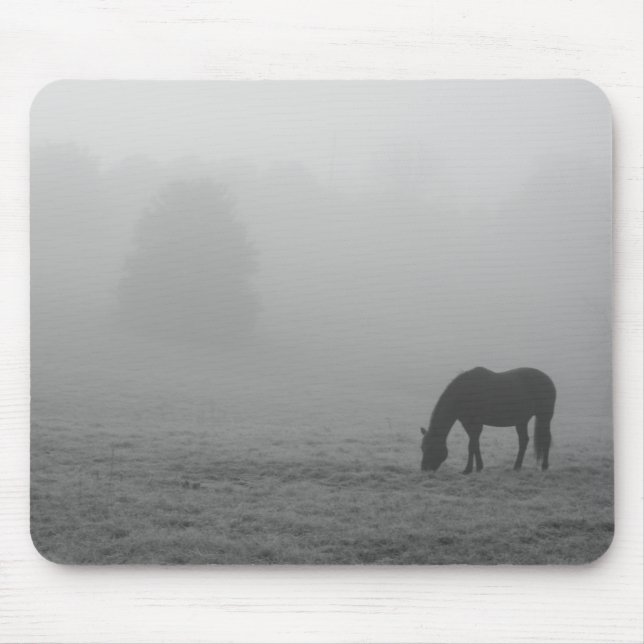 Hazzy Grazing Grayscale Mousepad (Vorne)