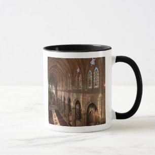 HDR-Bild des Basilika-Innenraums, Quito, Ecuador Tasse
