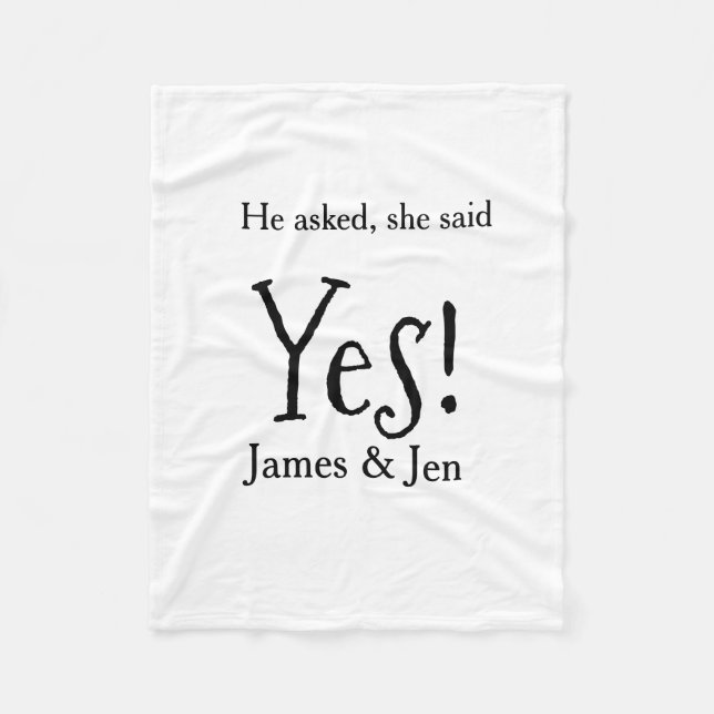 He asked she said yes engagement party name simple fleecedecke (Vorderseite)