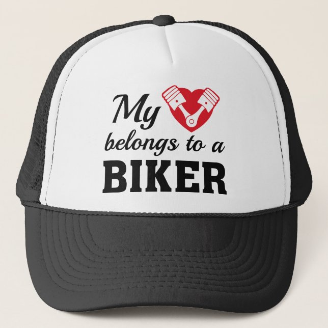 Heart Belongs Biker Truckerkappe (Vorderseite)