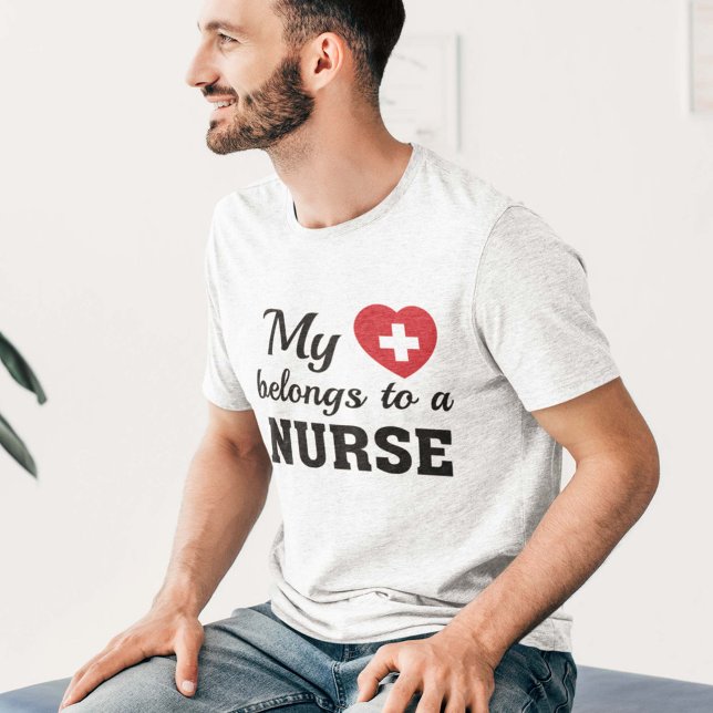 Heart Belongs Nurse T-Shirt (Von Creator hochgeladen)